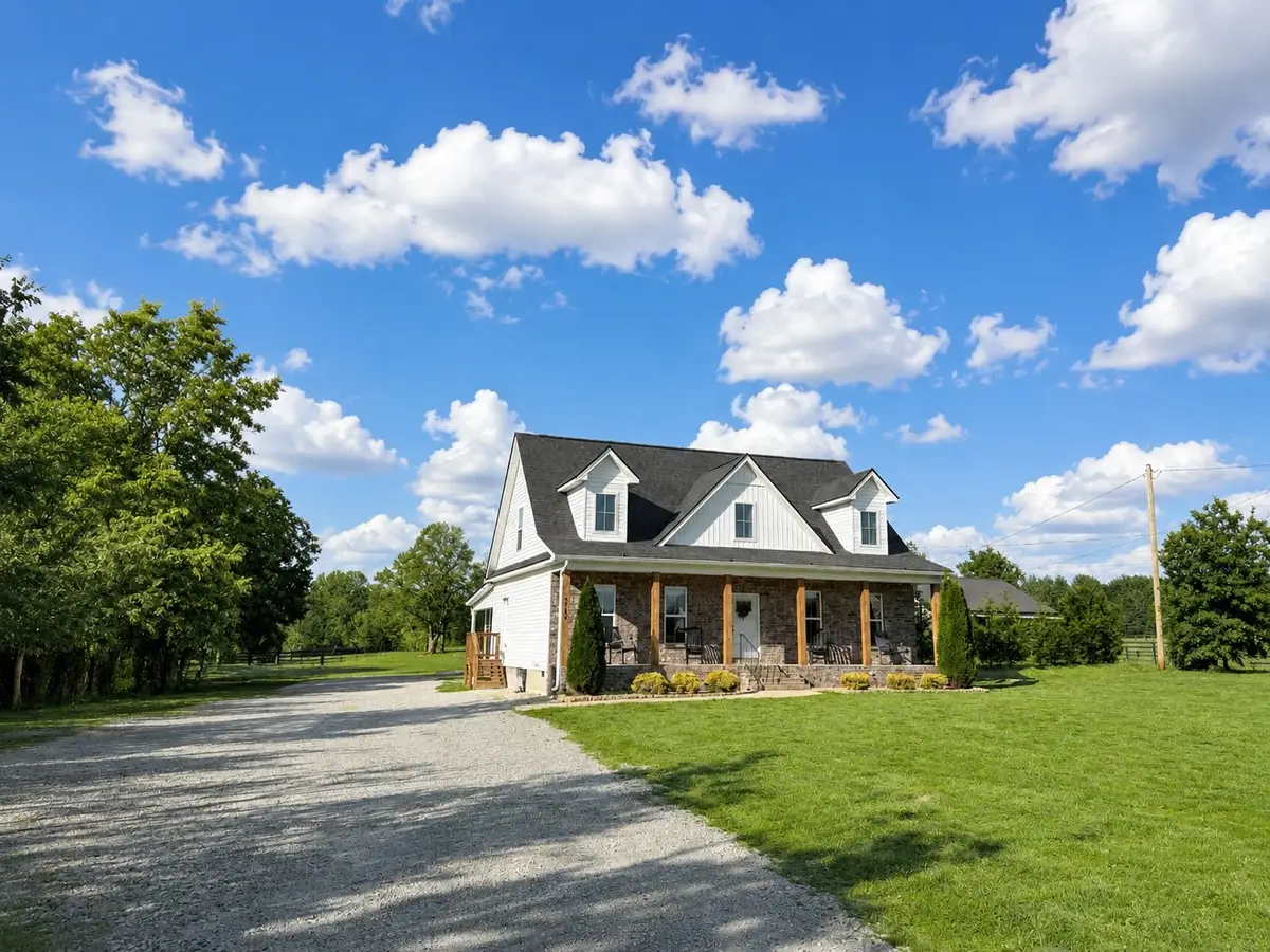 3760 Mealer Rd, Chapel Hill, TN 37034 - #1
