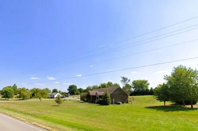 1007 Robert Elder Ct, Cedar Hill, TN 37032 - #2