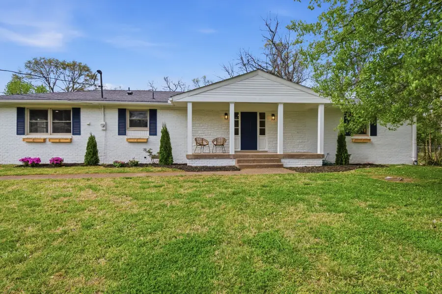 202 Harpeth Hills Dr, Franklin, TN 37069 - #2
