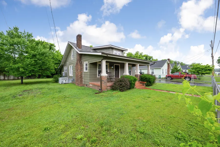 2109 Lyndon Avenue, Chattanooga, TN 37415 - #2