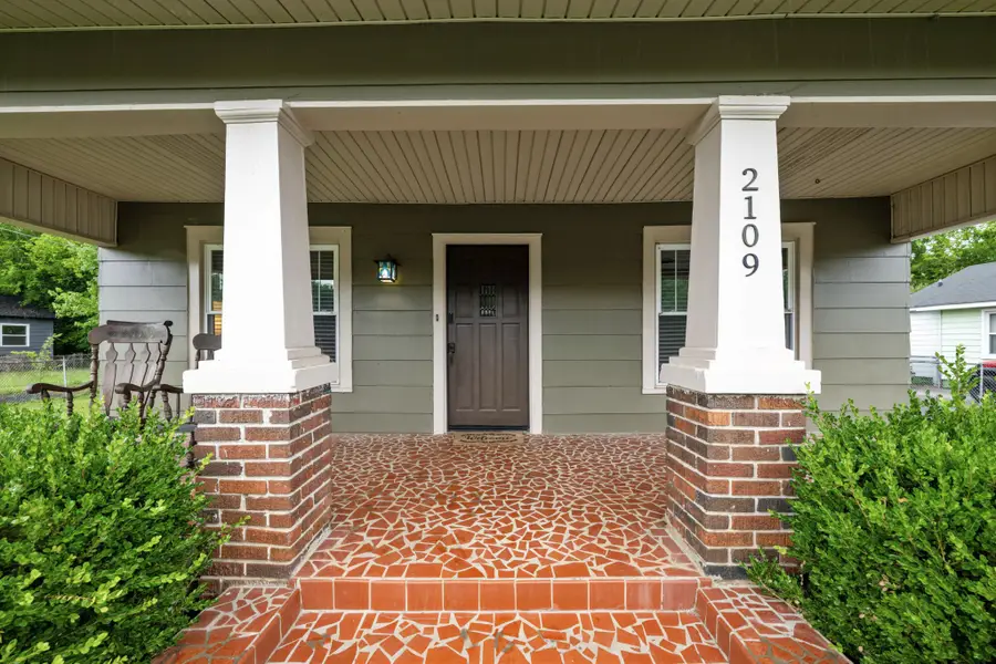 2109 Lyndon Avenue, Chattanooga, TN 37415 - #3
