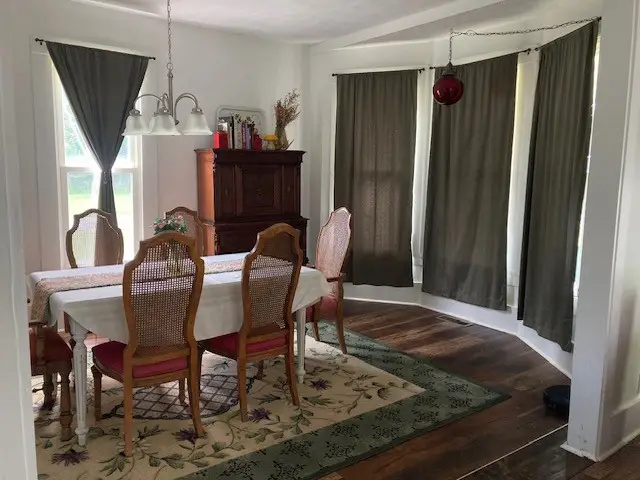 211 S Mulberry St, Cornersville, TN 37047 - #3