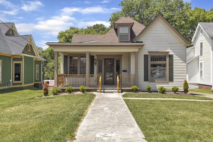 115 N Main St, Springfield, TN 37172 - #2