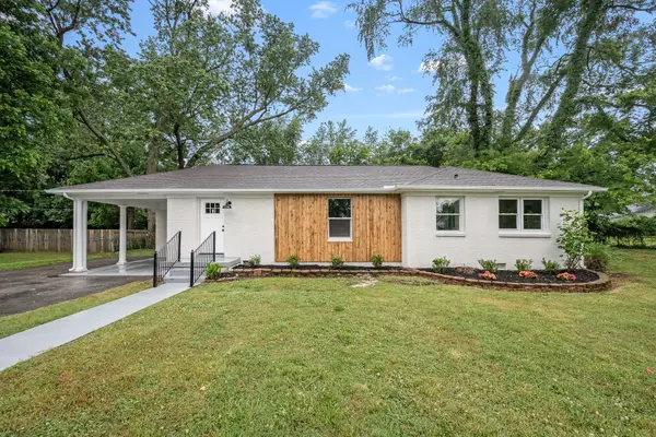 204 Ross Dr, Smyrna, TN 37167