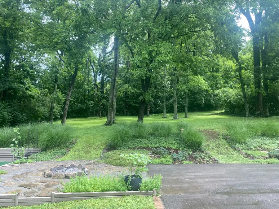 330 Forrest Valley Dr, Nashville, TN 37209 - #2