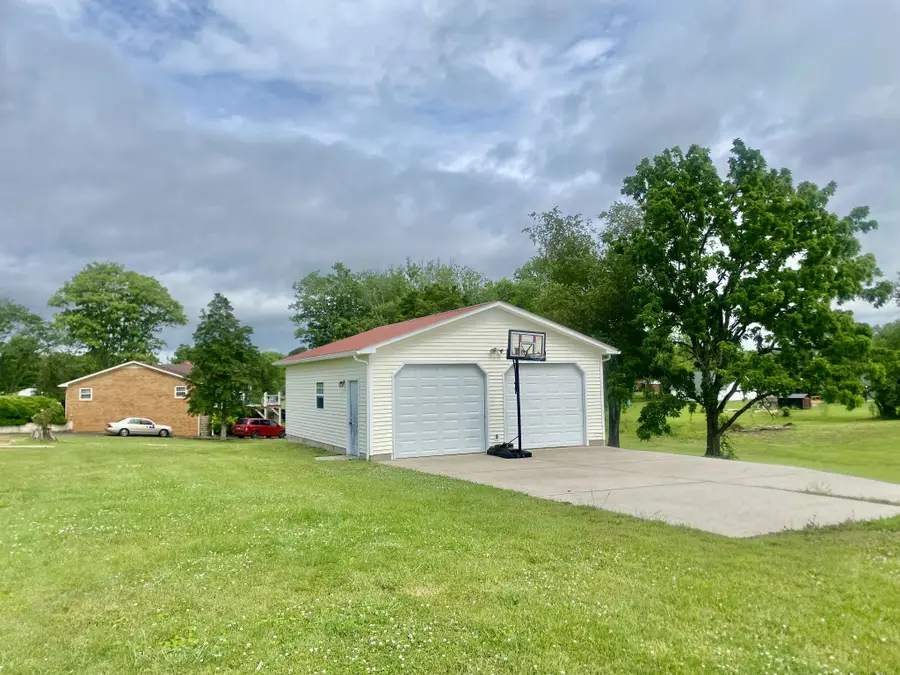104 Clearview Dr, McMinnville, TN 37110 - #3