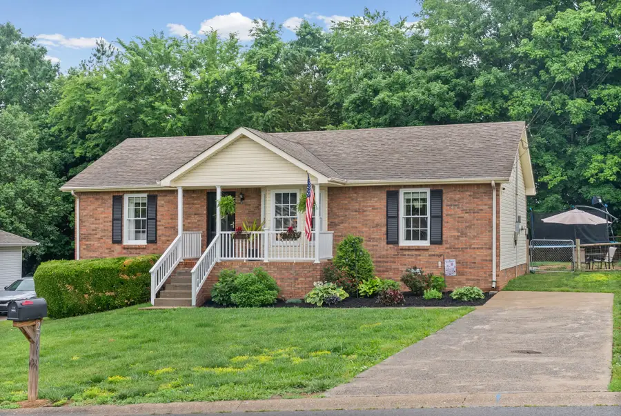 276 Moncrest Dr, Clarksville, TN 37042 - #2