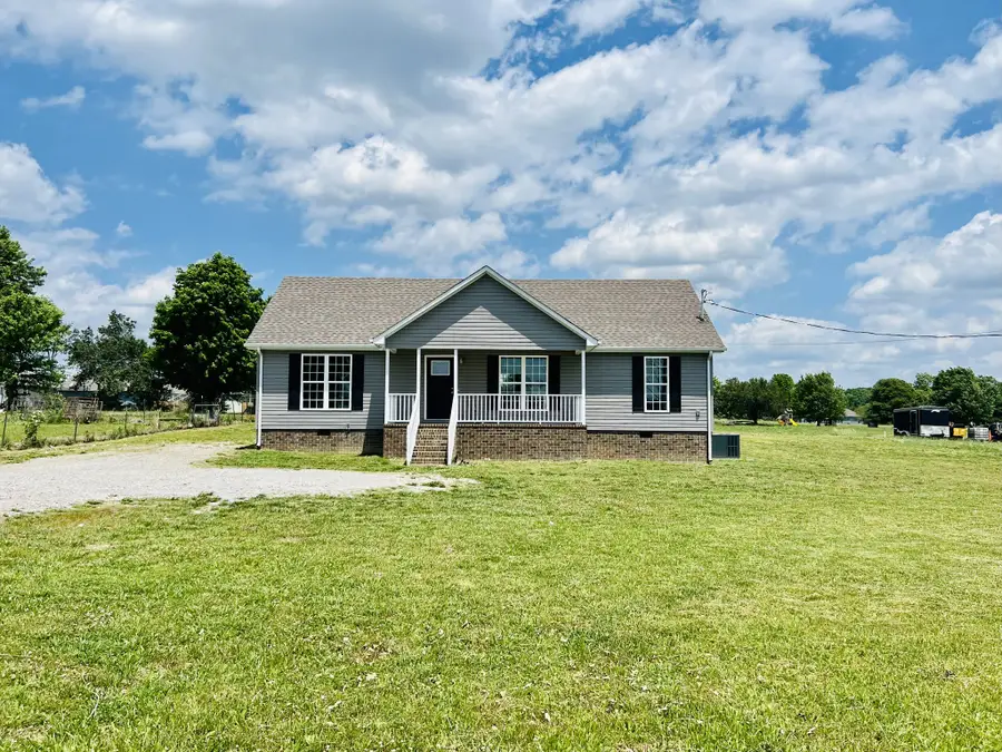 4560 Fall River Rd, Pulaski, TN 38478 - #2