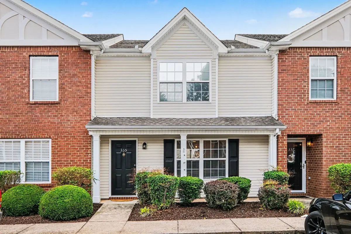 335 Arapaho Dr, Murfreesboro, TN 37128 - #1
