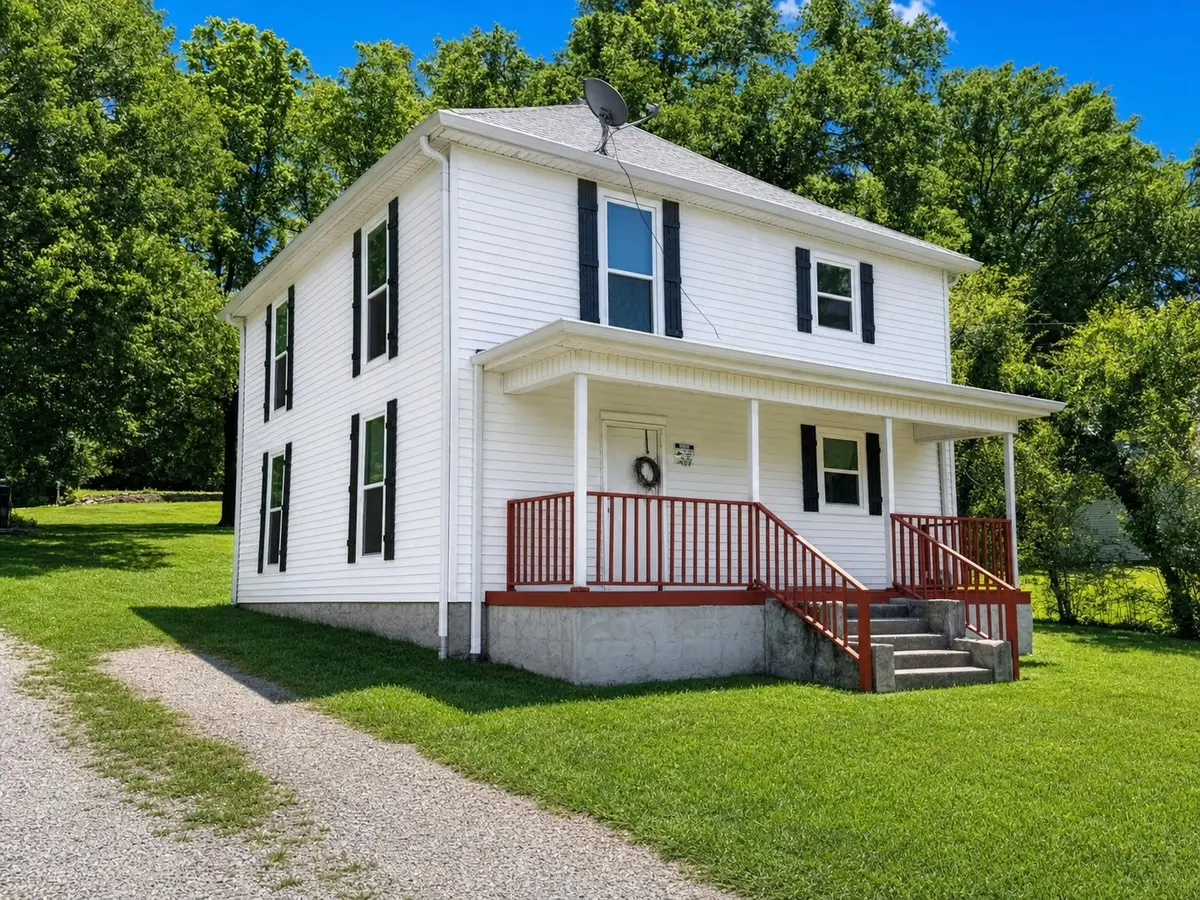427 Childers St, Pulaski, TN 38478 - #1