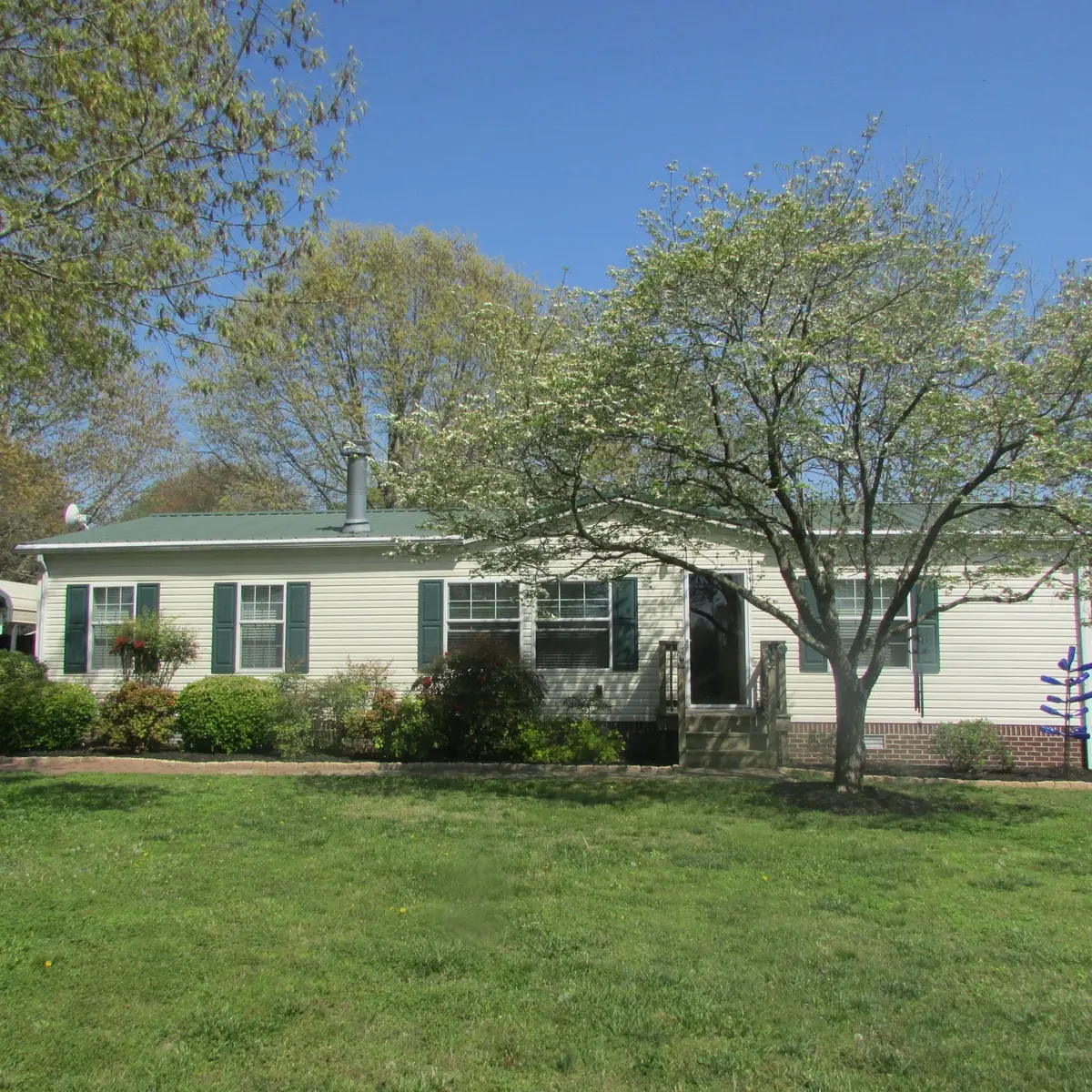 75 Snell Rd, Ethridge, TN 38456 - #1