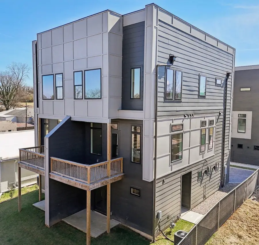 107 E 9th St #C5, Columbia, TN 38401 - #3