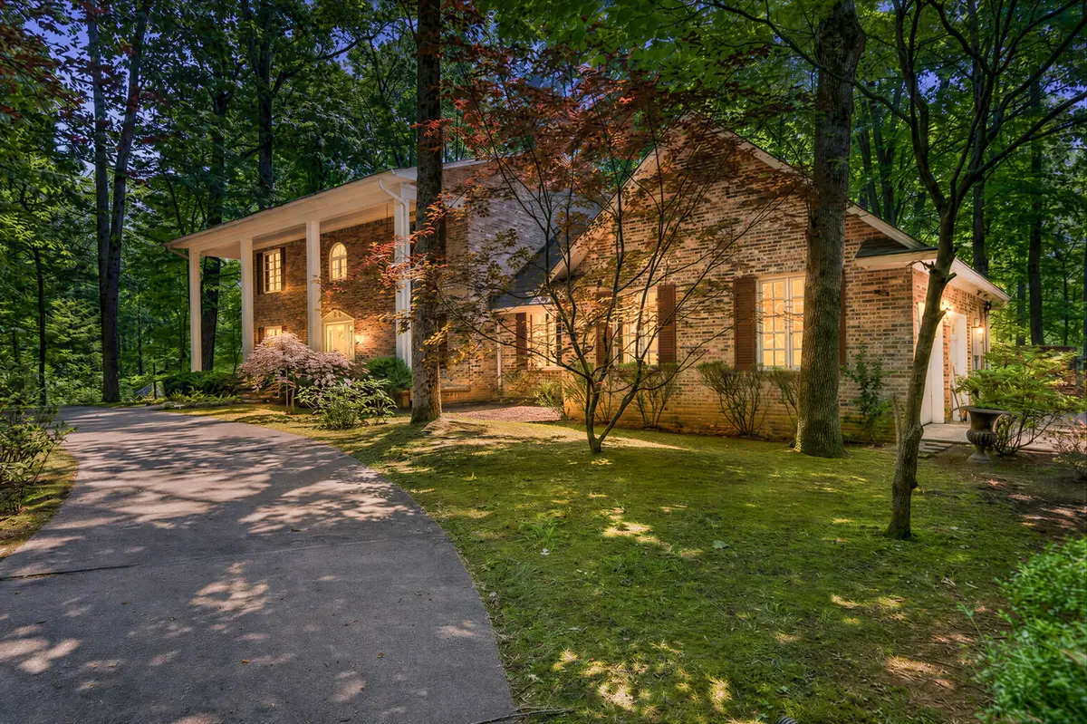 555 S Maple Ave, Cookeville, TN 38501 - #1