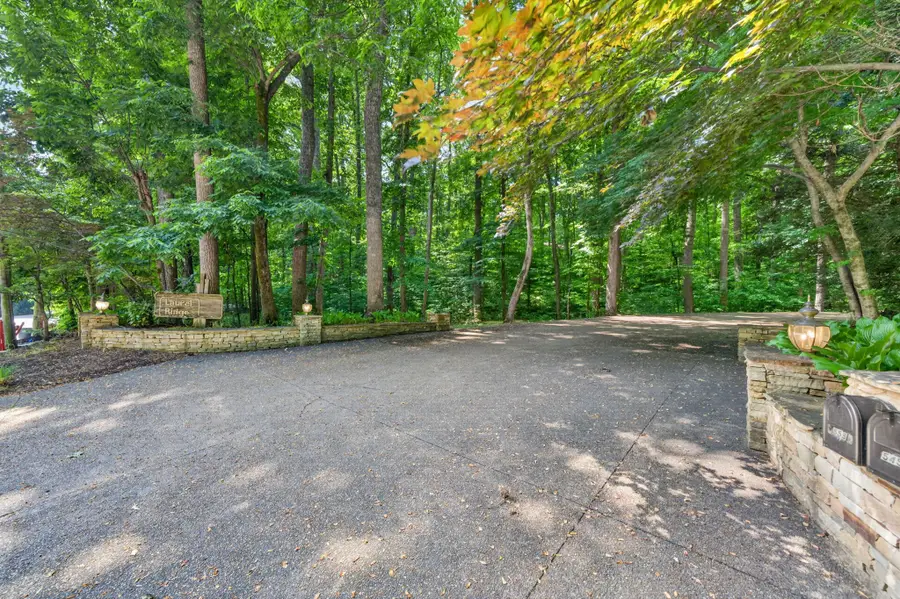 555 S Maple Ave, Cookeville, TN 38501 - #3