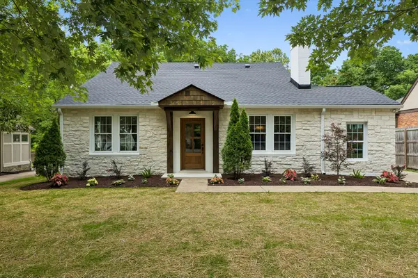 918 Sutton Hill Rd, Nashville, TN 37204