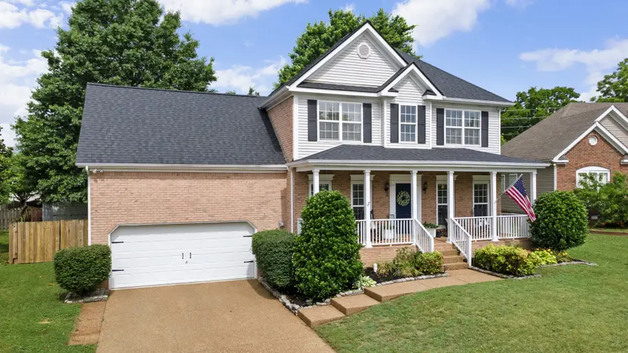 1026 Persimmon Dr, Spring Hill, TN 37174 - #2
