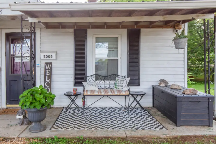 2006 Thomas Ave, Columbia, TN 38401 - #3