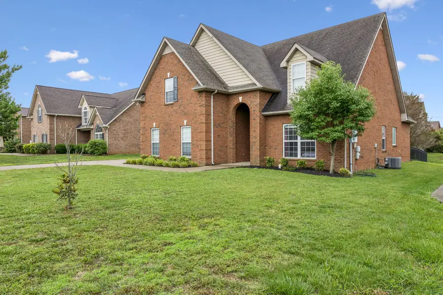 1333 Sam Houston Ave, Murfreesboro, TN 37129 - #3