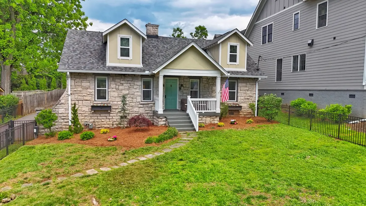 2518 Sharondale Dr, Nashville, TN 37215 - #1