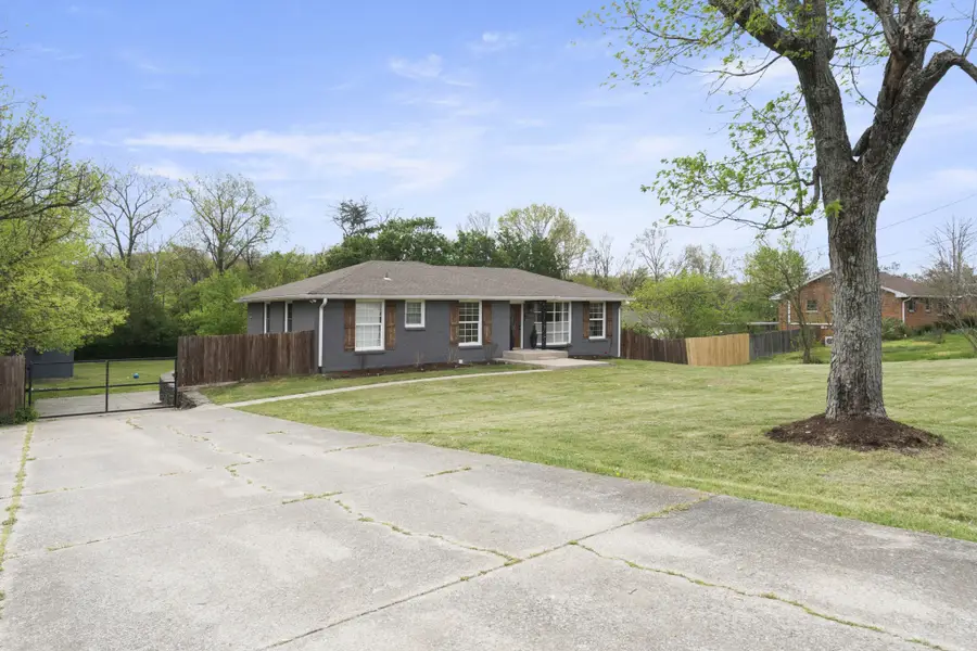 4057 Yoest Dr, Nashville, TN 37207 - #2