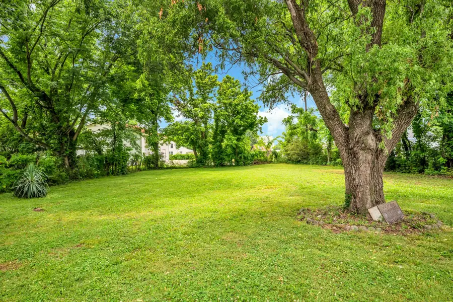 55 College St N, McEwen, TN 37101 - #2