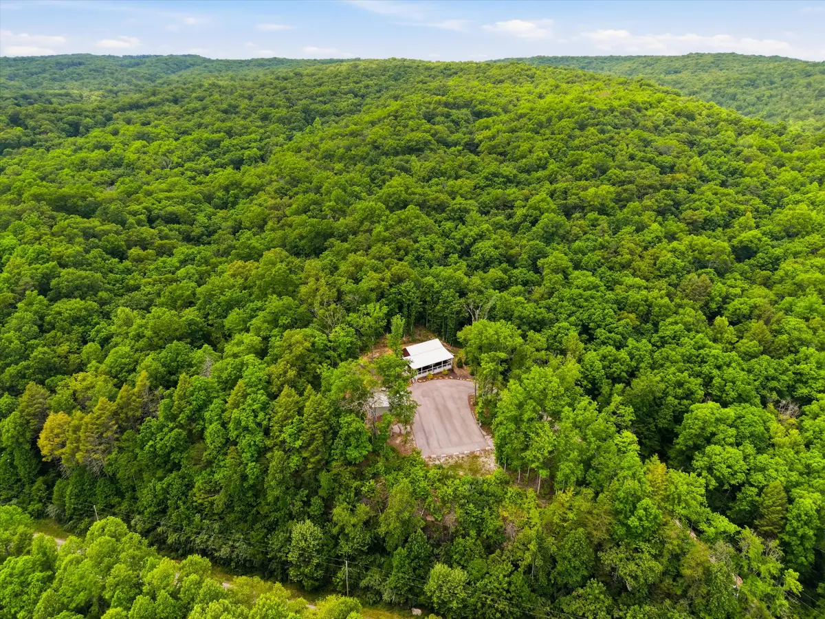6830 Stinking Creek Rd, Pioneer, TN 37847 - #1