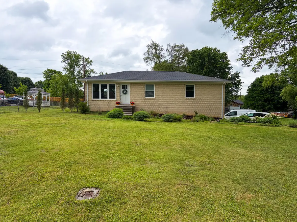 21 Larkspur Ave, Lebanon, TN 37090 - #1
