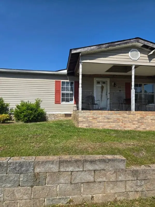 415 E 11th St, Columbia, TN 38401 - #1