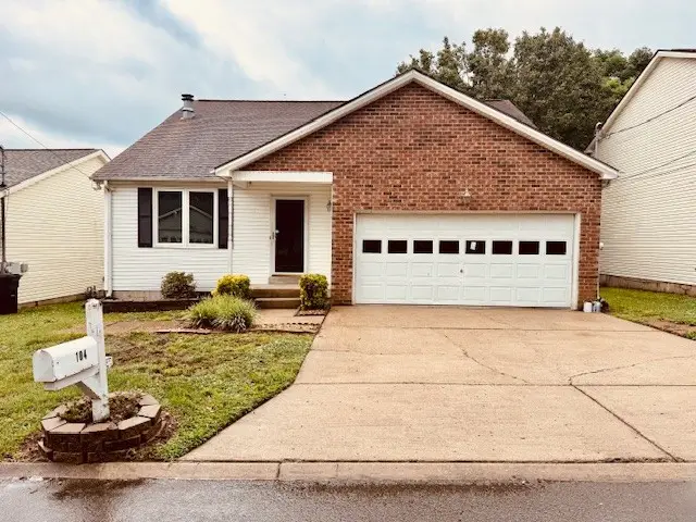 104 Edgehill Ln, Hendersonville, TN 37075 - #1