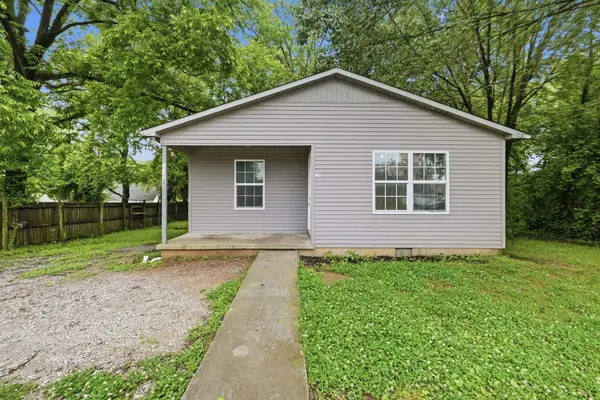 725 Mill St, Manchester, TN 37355