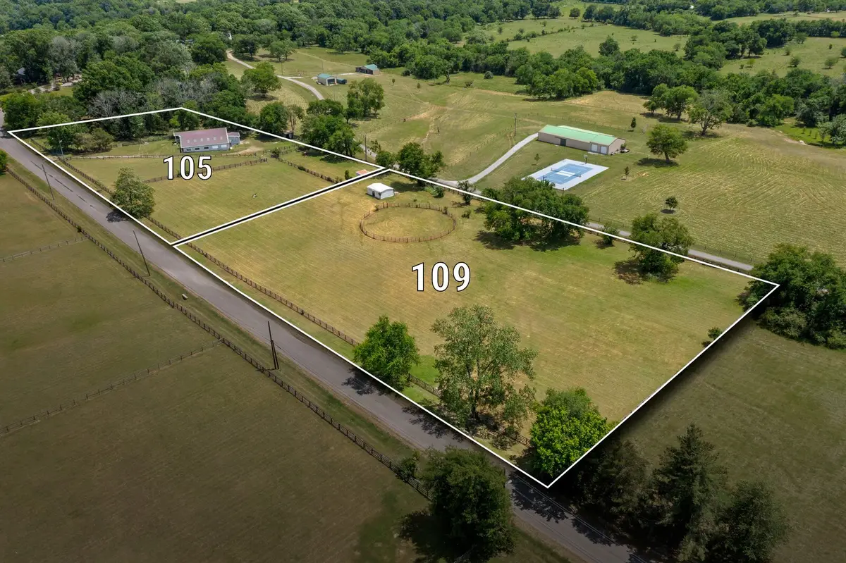 105 Pineywood Acres Dr, Madison, TN 37115 - #1