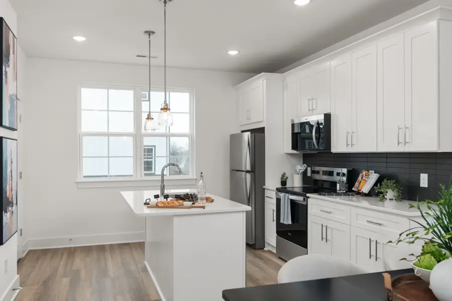 700 N Dupont Ave #207, Madison, TN 37115 - #3