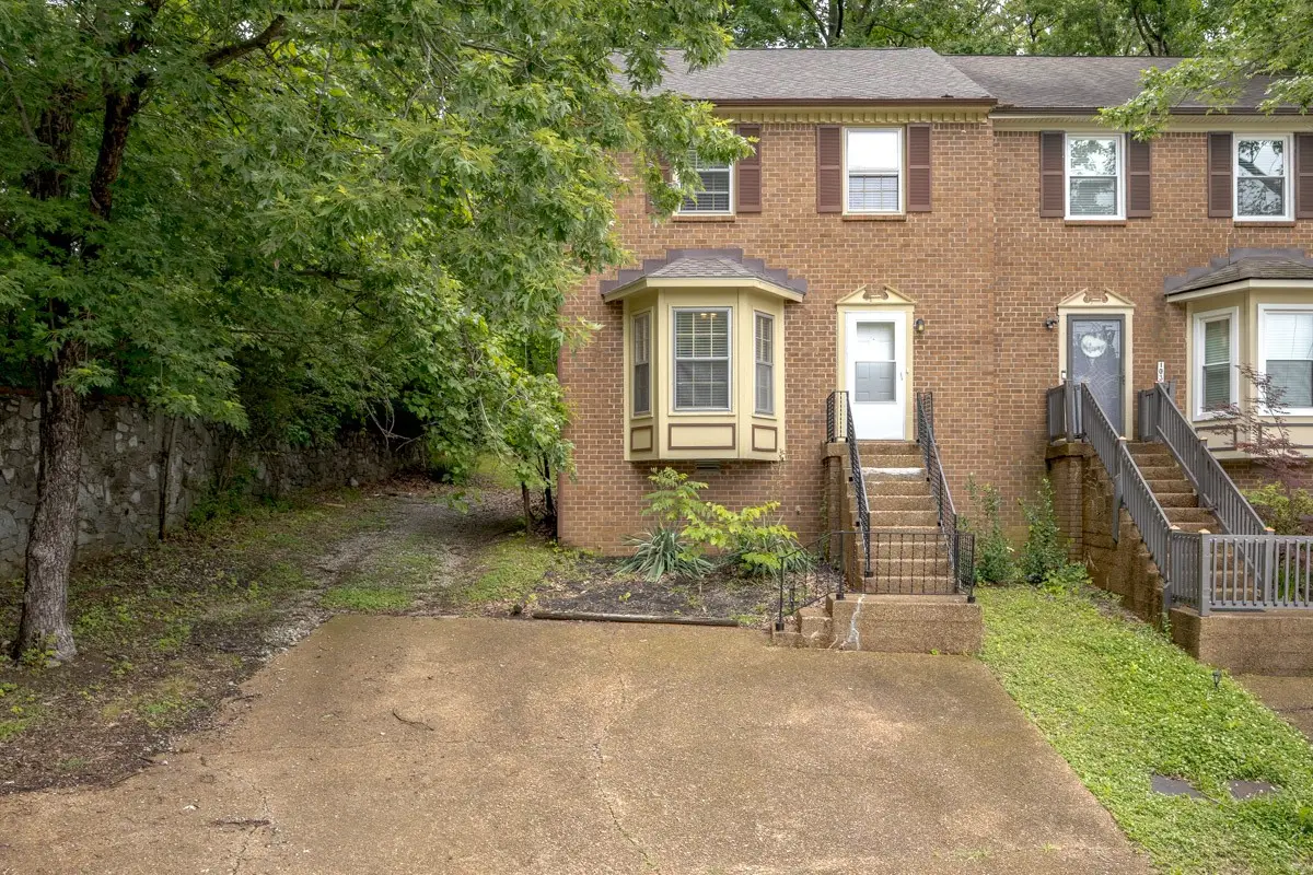 1034 Pleasant View Dr, Nashville, TN 37214 - #1