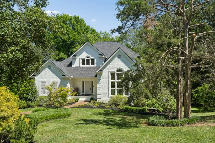 925 Ashford Ct, Brentwood, TN 37027 - #2