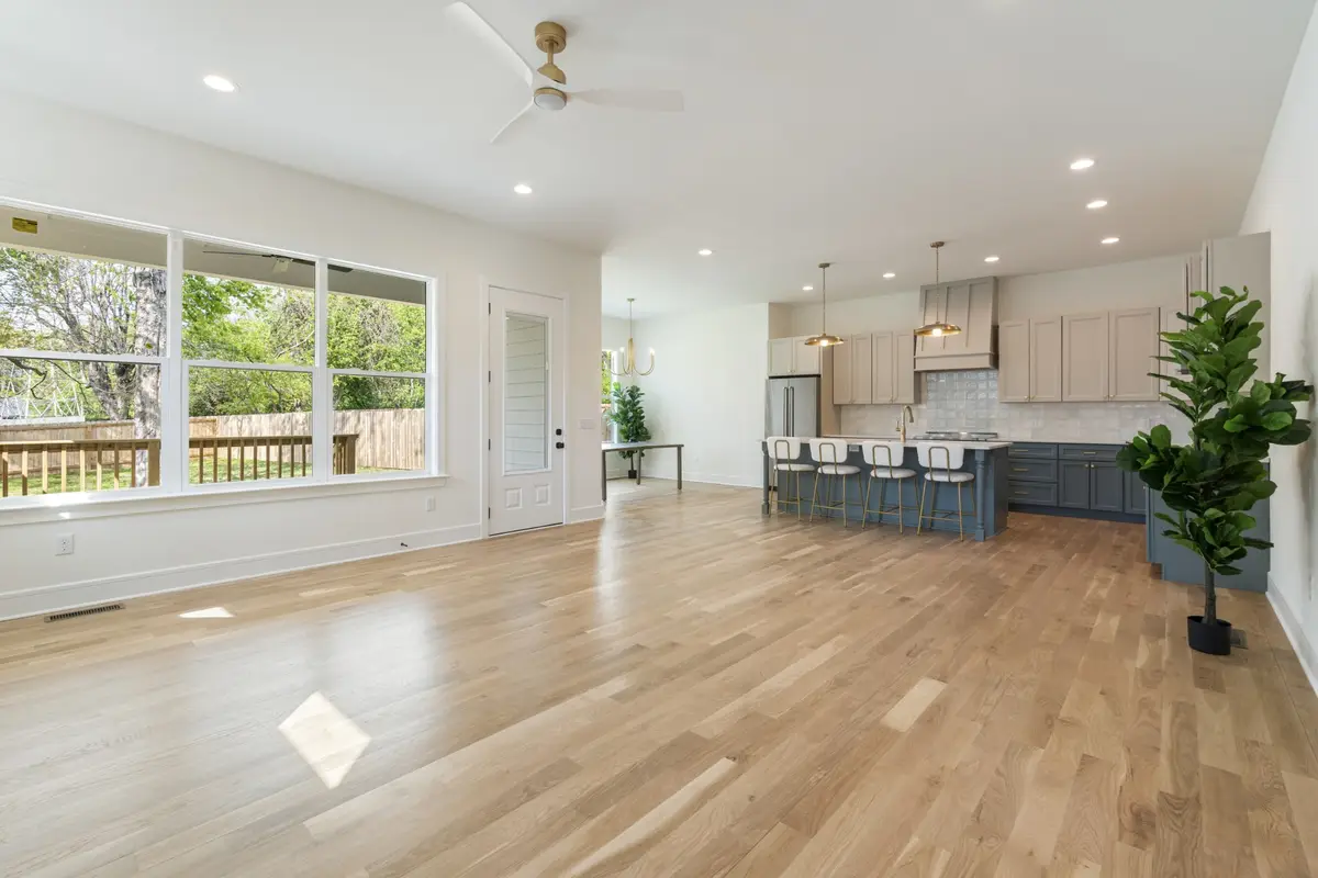 310 Mckennell Dr, Nashville, TN 37206 - #1
