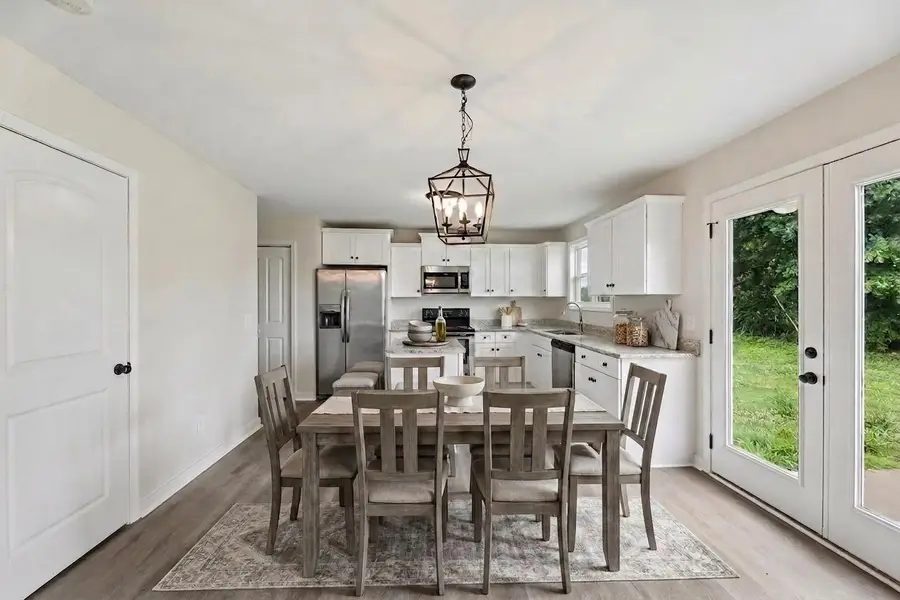 346 E Harris Rd, Bethpage, TN 37022 - #3