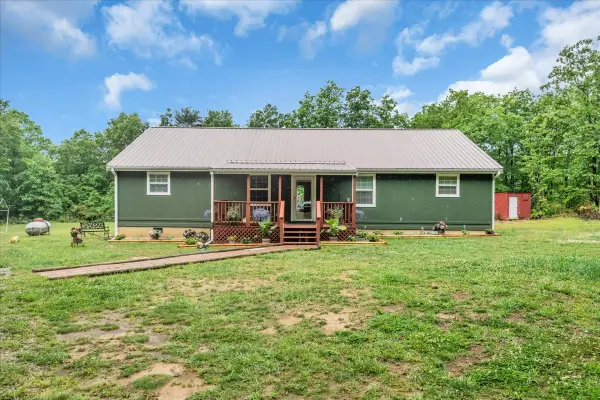 802 Meyers Rd, Altamont, TN 37301
