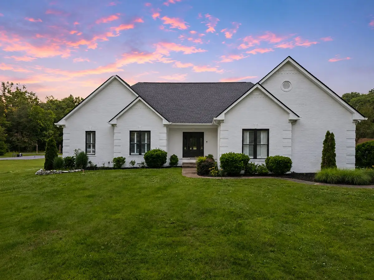 3084 Duplex Rd, Spring Hill, TN 37174 - #1