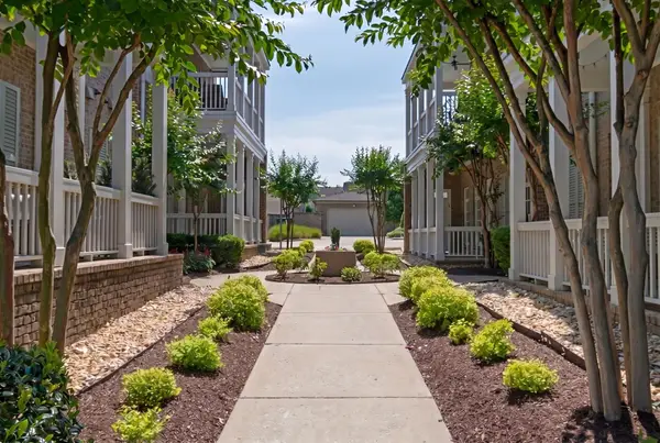 6030 Keats St #301, Franklin, TN 37064