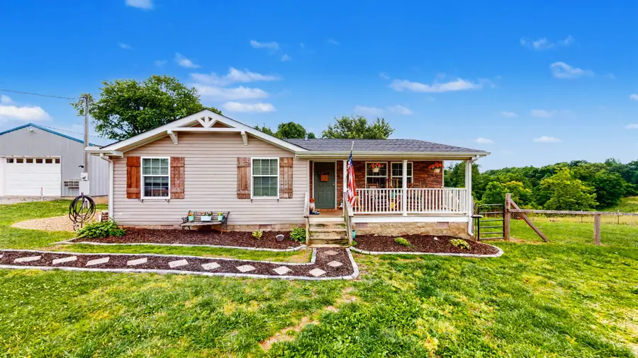133 Cleveland Rd, Wartrace, TN 37183 - #2