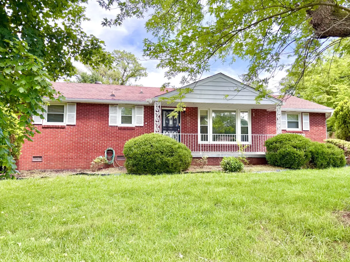 202 Charlemagne Blvd, Clarksville, TN 37042 - #1