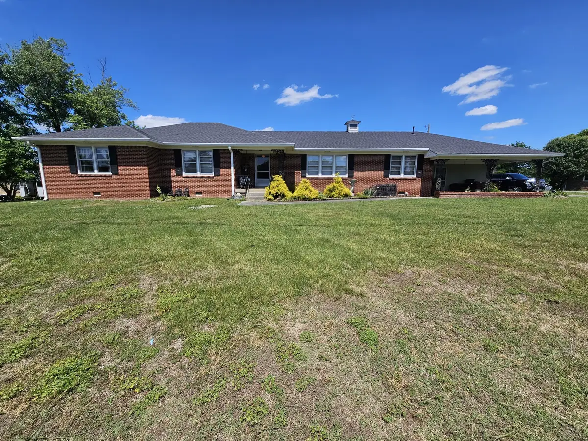 35204 Nashville Hwy, Alexandria, TN 37012 - #1