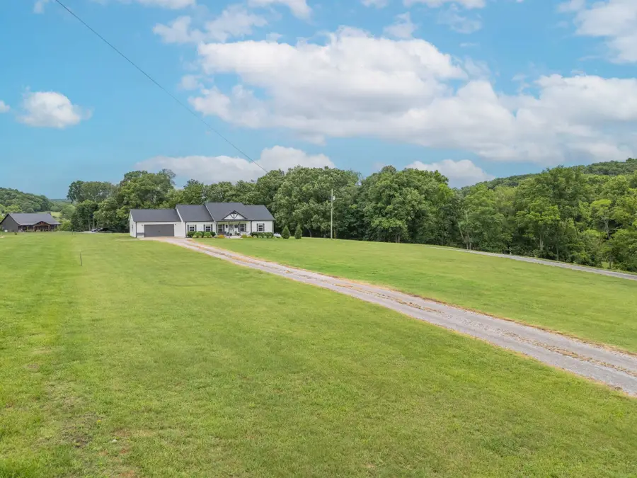 242 Plunkett Creek Rd, Gordonsville, TN 38563 - #3