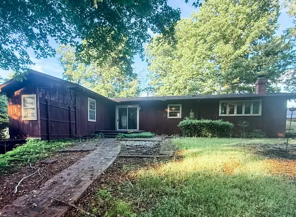 1692 Gratton Rd, Clarksville, TN 37043