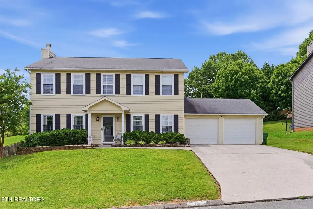 8419 Foxworth Tr, Powell, TN 37849 - #1
