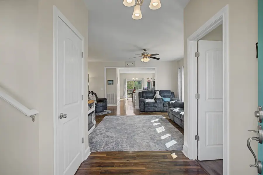 1901 Sheffield Ln, Columbia, TN 38401 - #3