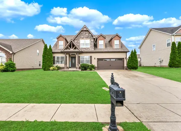 2960 Mcmanus Cir, Clarksville, TN 37042