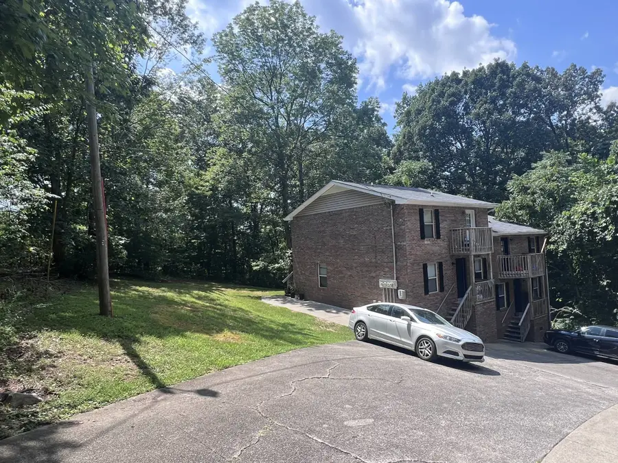 470 Martha Ln, Clarksville, TN 37043 - #2