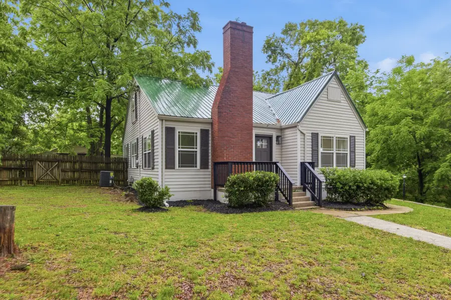 305 S Irwin St, Manchester, TN 37355 - #2