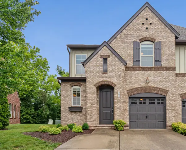545 Millwood Ln, Mount Juliet, TN 37122